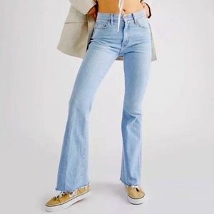 Mother Denim - The Weekender Fray - Size 30